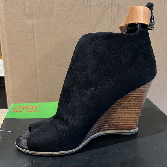 Zigi NY Wedges - Picture 7 of 10